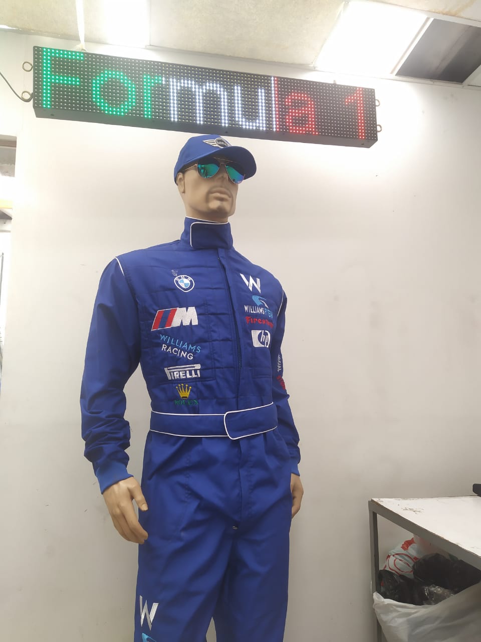 Overol Azul BMW Tipo Formula 1 – Edición Especial